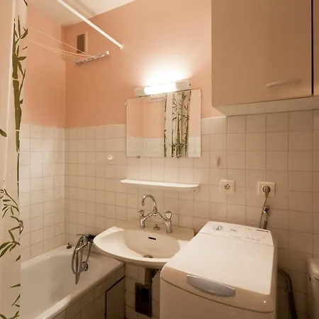 5 Pers, Centre-ville, Balcon Sud, Ascenseur - - Fr-1-512-19 * Brides-les-Bains